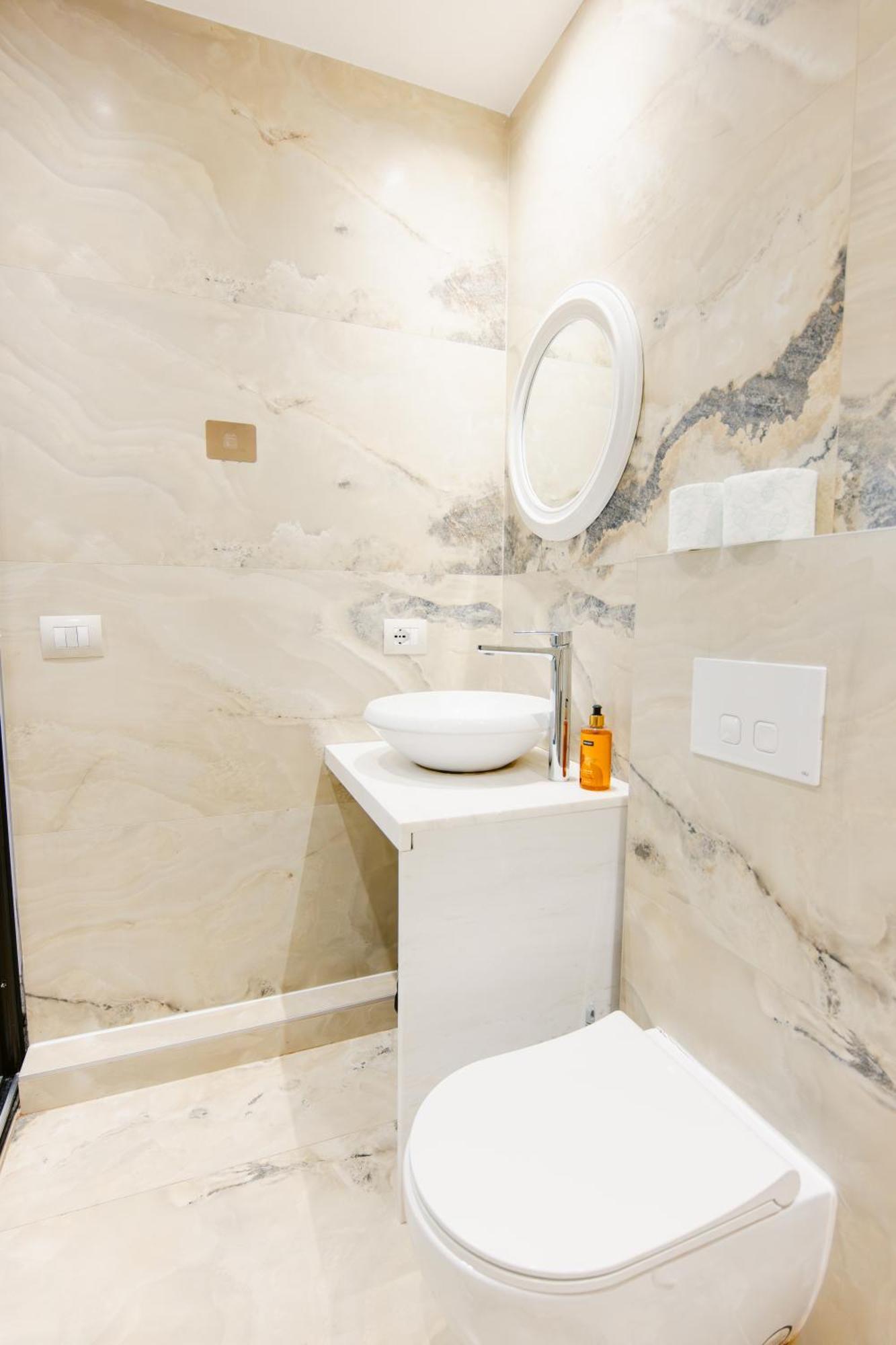 Durres Str Modern Apartments - The Nest Tirana Exteriör bild